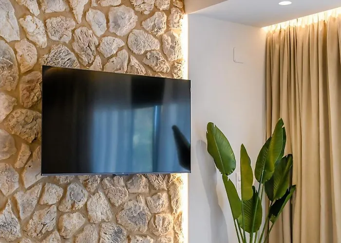 Apartment Aqua Lora *