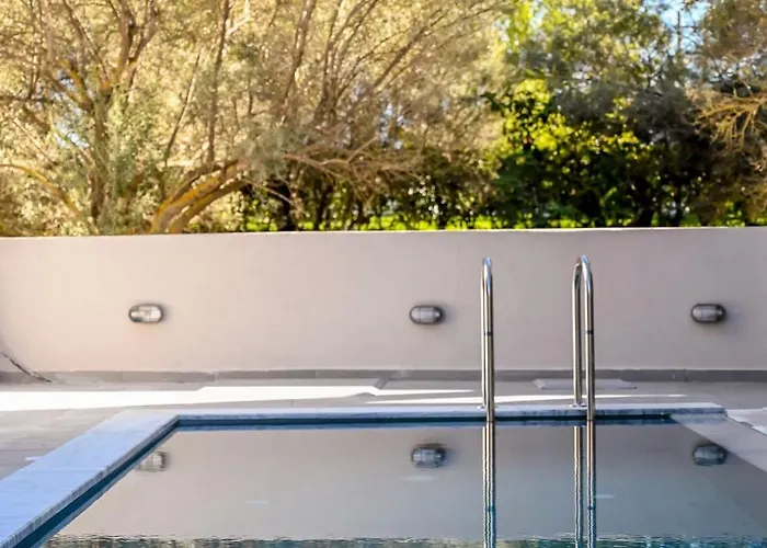 Apartment Aqua Lora Nikiana