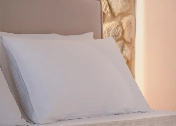 Aqua Lora Apartment *